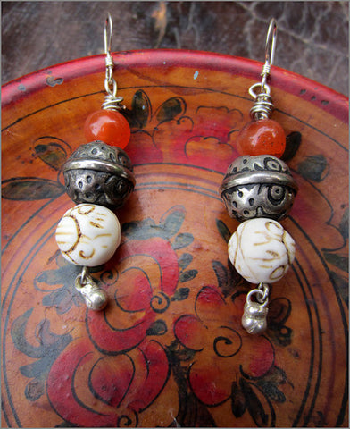 Tribal Silver and Carnelian Dangle Earrings – Deborah Garner Collection